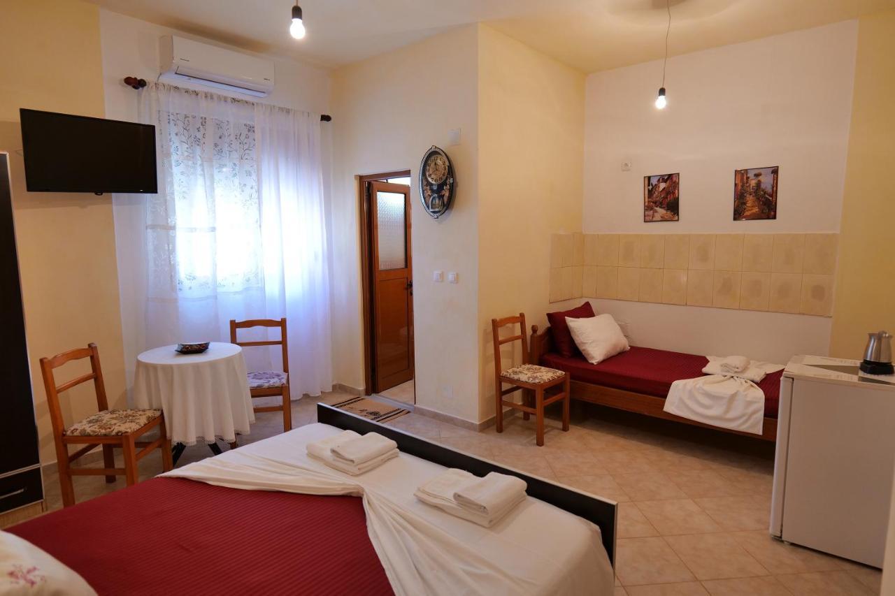 Villa Seventh Heaven Sarandë Esterno foto