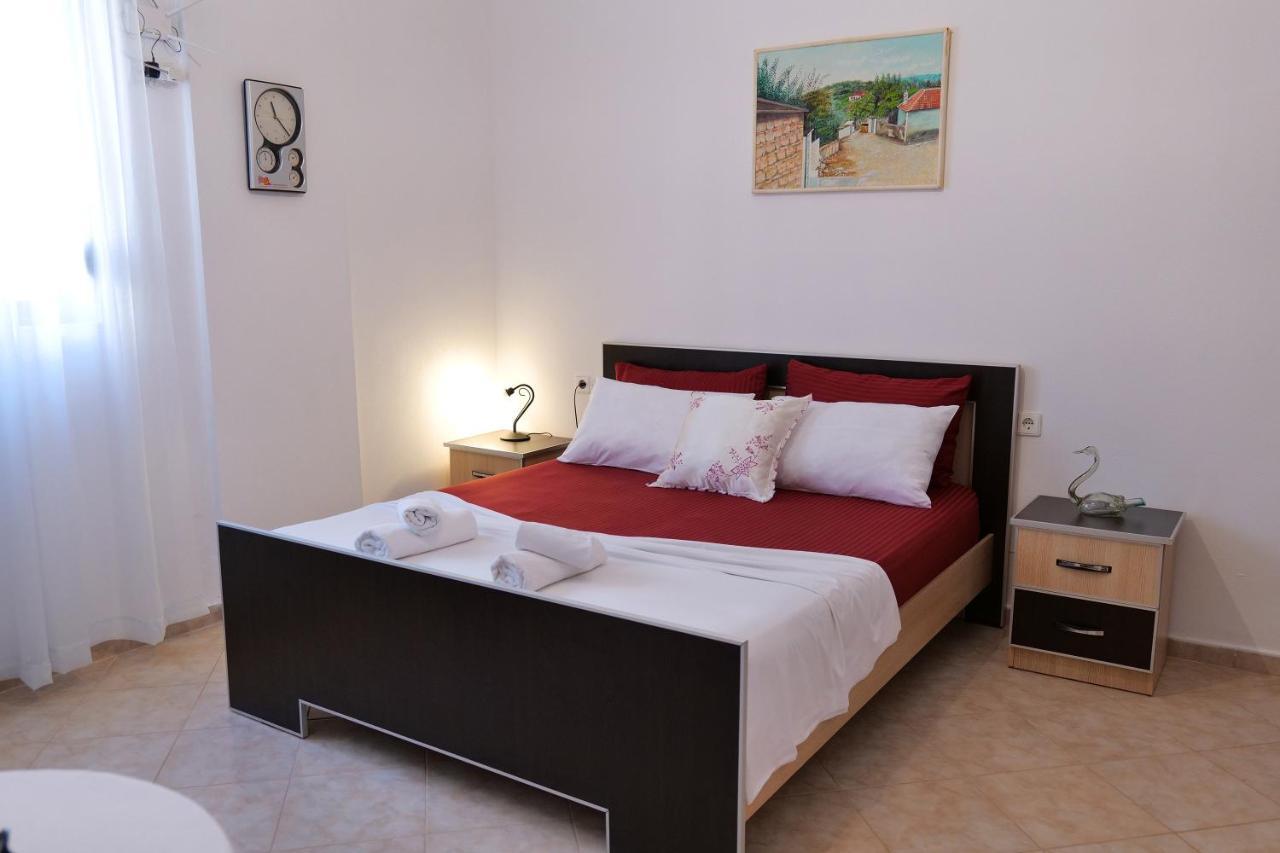 Villa Seventh Heaven Sarandë Esterno foto