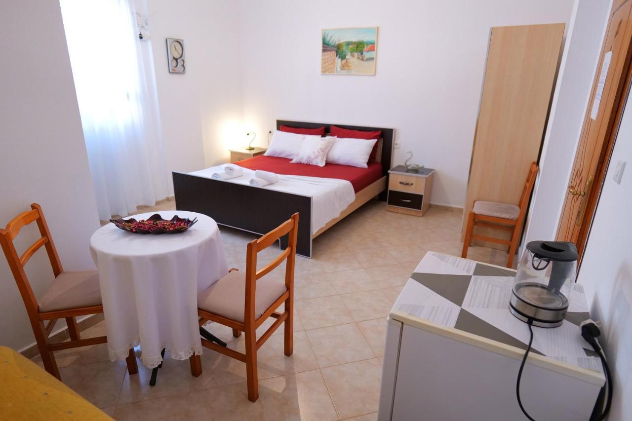 Villa Seventh Heaven Sarandë Esterno foto