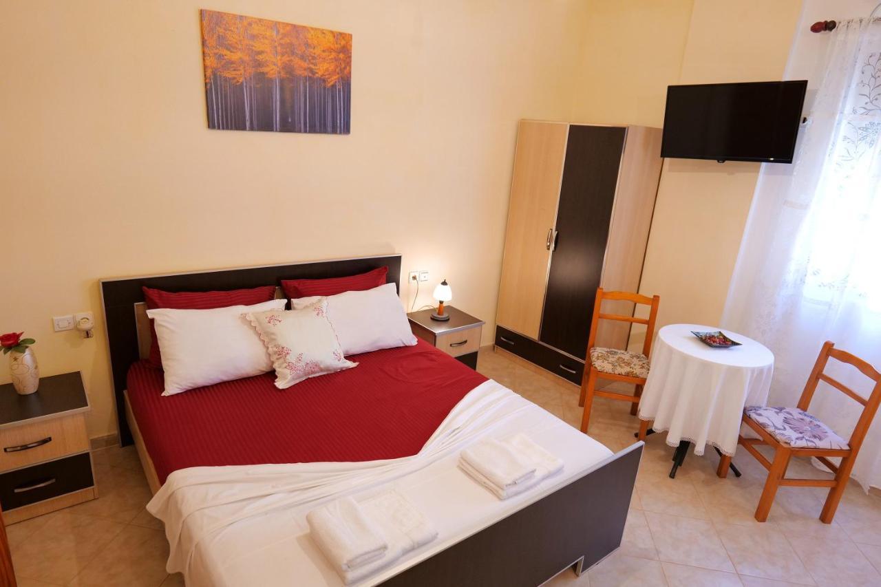 Villa Seventh Heaven Sarandë Esterno foto