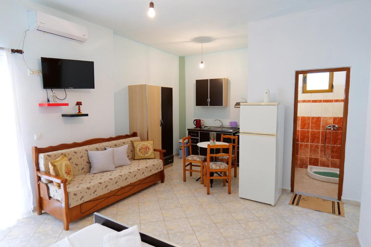 Villa Seventh Heaven Sarandë Esterno foto