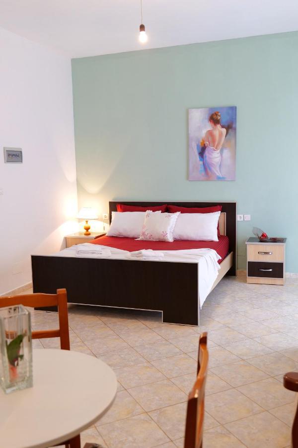 Villa Seventh Heaven Sarandë Esterno foto