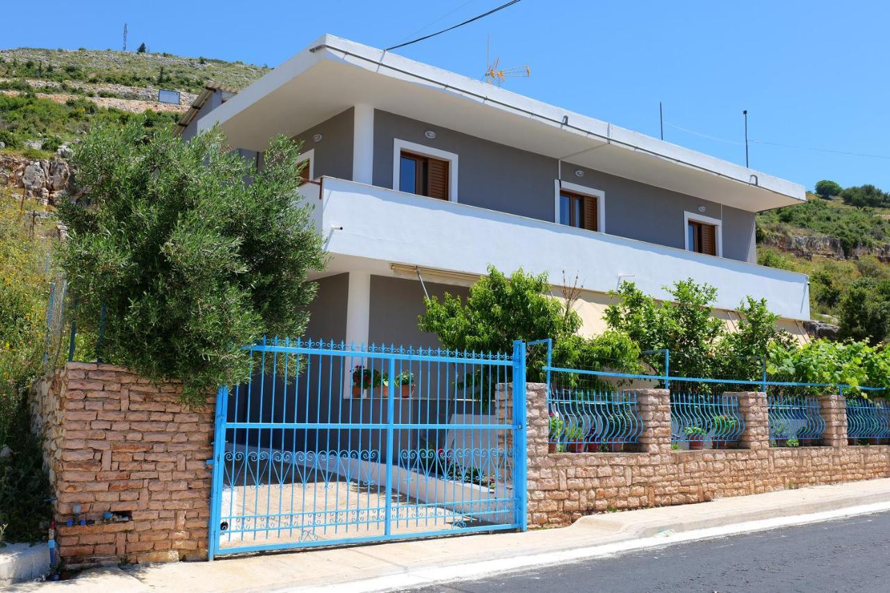 Villa Seventh Heaven Sarandë Esterno foto
